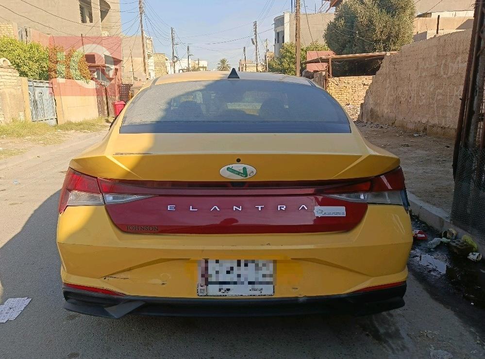 هیۆندای ئەلەنترا